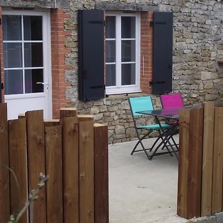 Avec Piscine ,pres De Chantonnay Saint-Germain-de-Princay