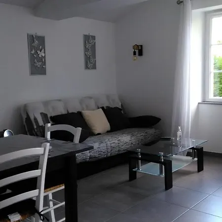 Avec Piscine ,pres De Chantonnay Saint-Germain-de-Princay