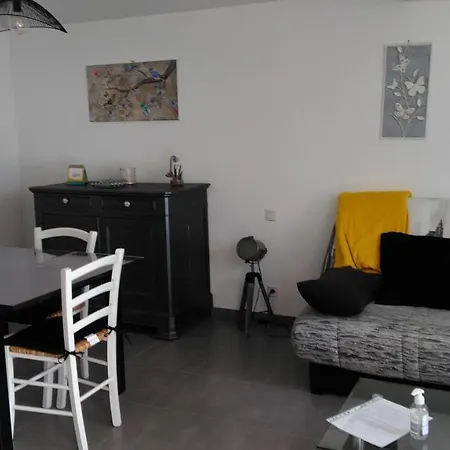 Holiday home Avec Piscine ,pres De Chantonnay Saint-Germain-de-Princay