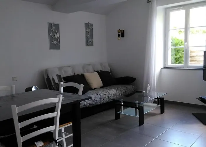 Avec Piscine ,pres De Chantonnay Saint-Germain-de-Princay